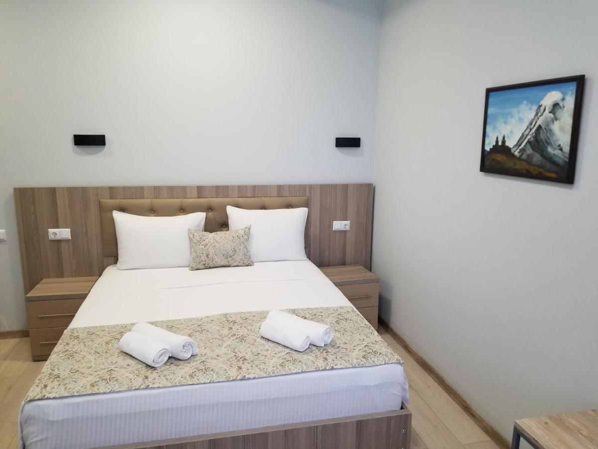 Vita Gardenia Hotel Tskhaltubo Extérieur photo