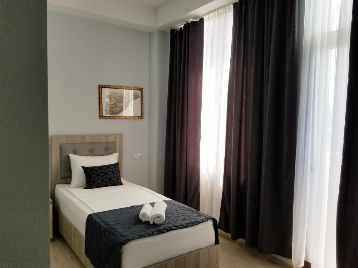 Vita Gardenia Hotel Tskhaltubo Extérieur photo
