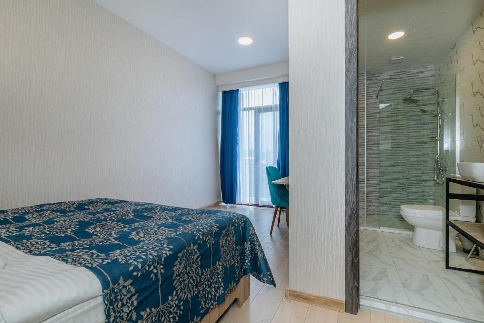 Vita Gardenia Hotel Tskhaltubo Extérieur photo