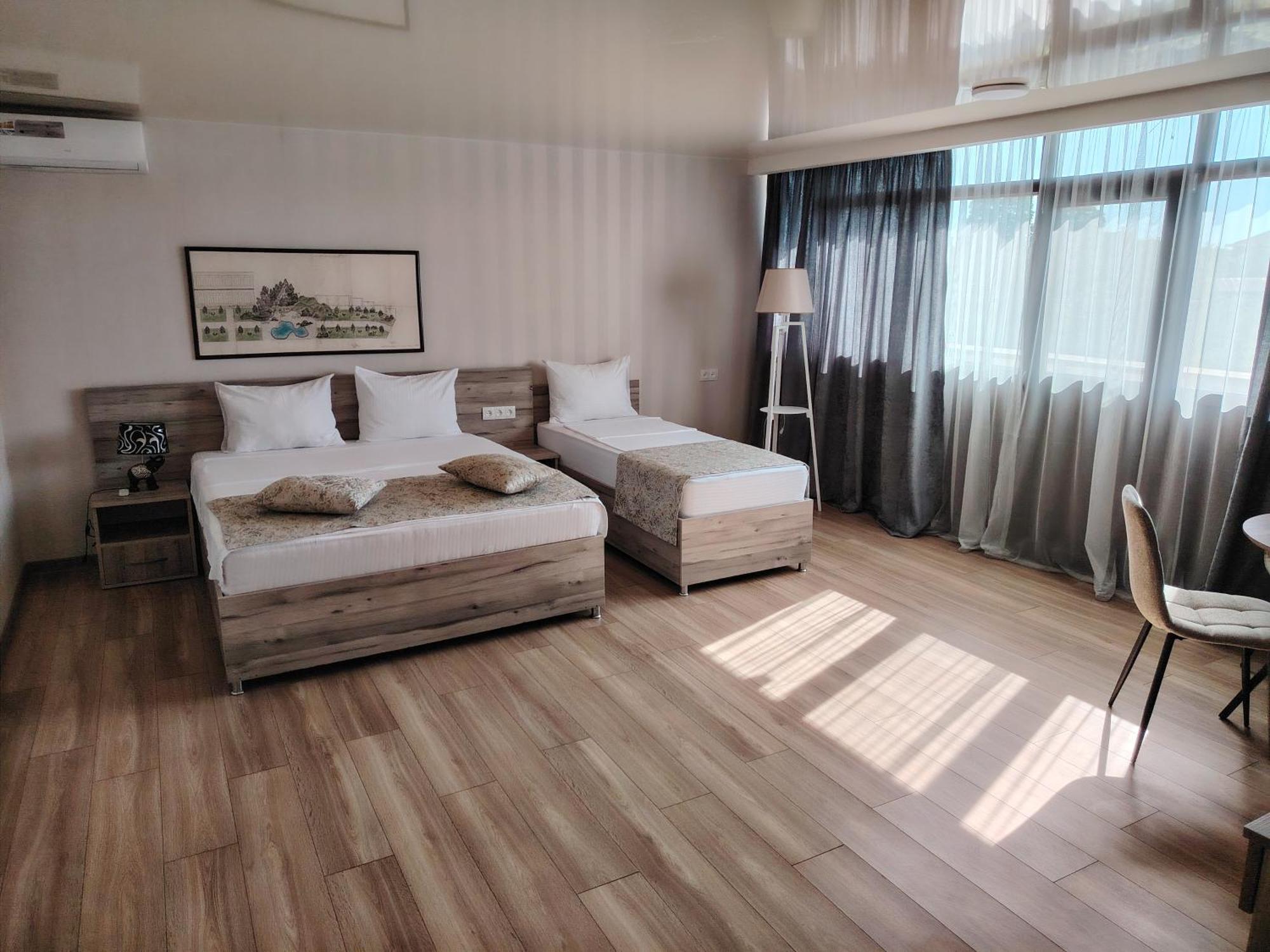 Vita Gardenia Hotel Tskhaltubo Extérieur photo