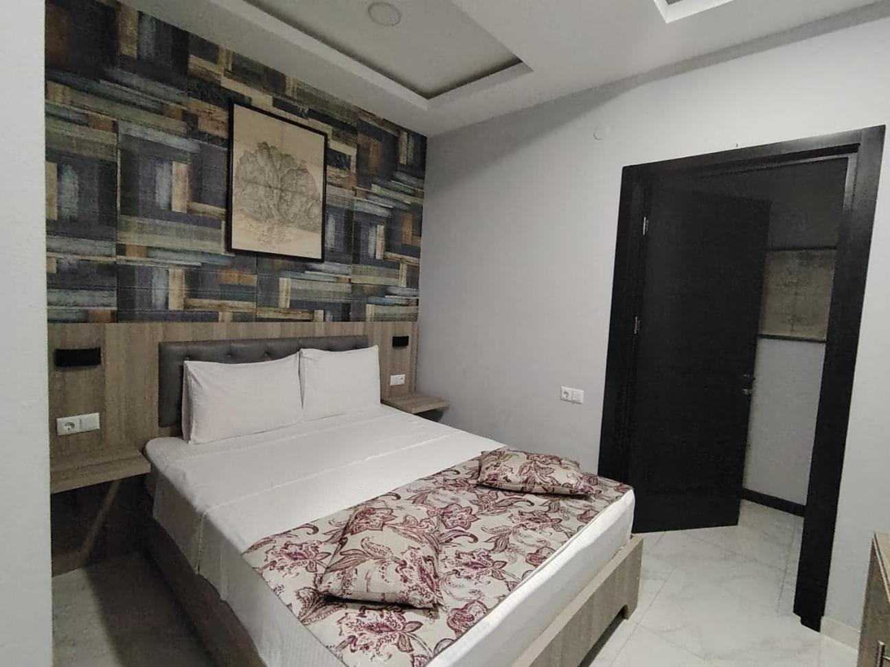 Vita Gardenia Hotel Tskhaltubo Extérieur photo